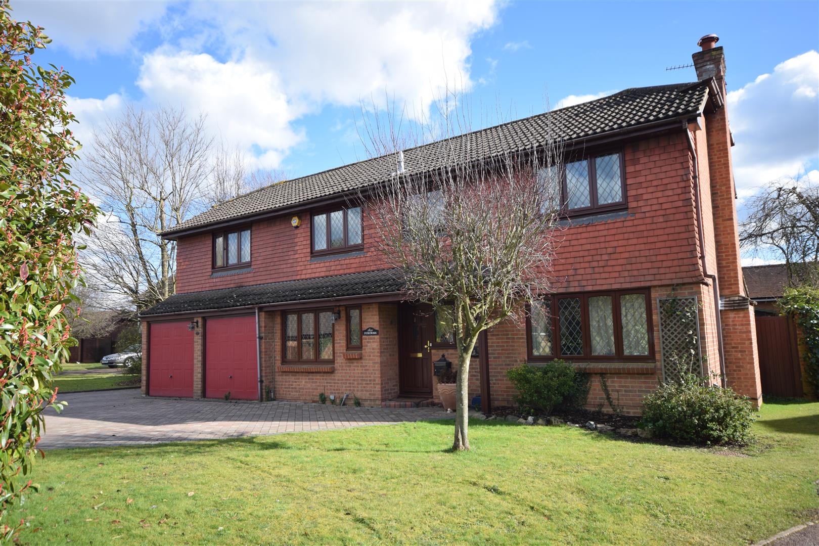 Houses for Sale in Ashtead Cairds Estate Agents